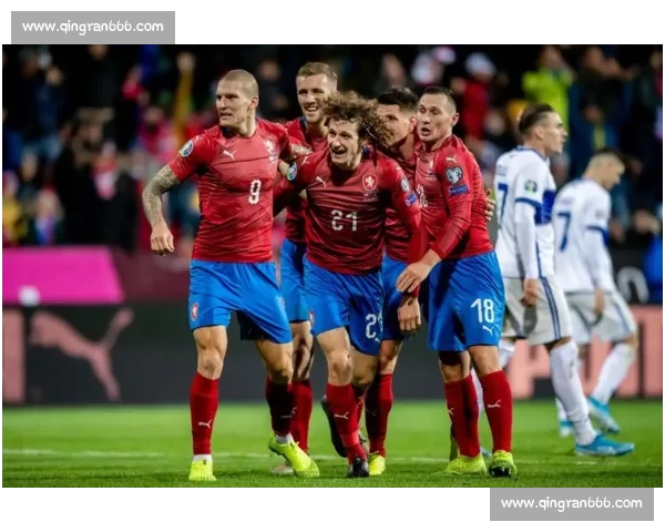 格里姆主场迎战唐卡斯特焦点对决前瞻与胜负走势分析全面解读看点